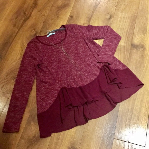 ❌SOLD ❌MARLED TOP CHIFFON HEM ❌SOLD❌ - Picture 3 of 8